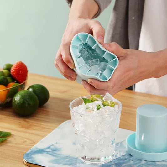 The Effortless 'Pop & Drop' Silicone Ice Bucket Maker