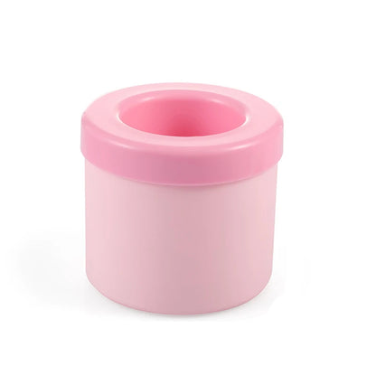 The Effortless 'Pop & Drop' Silicone Ice Bucket Maker
