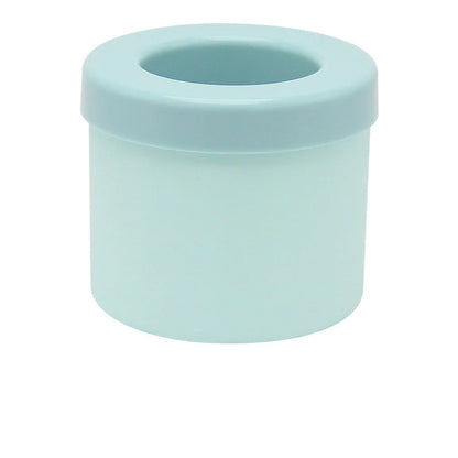 The Effortless 'Pop & Drop' Silicone Ice Bucket Maker